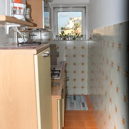 Over The Roof Apartment *